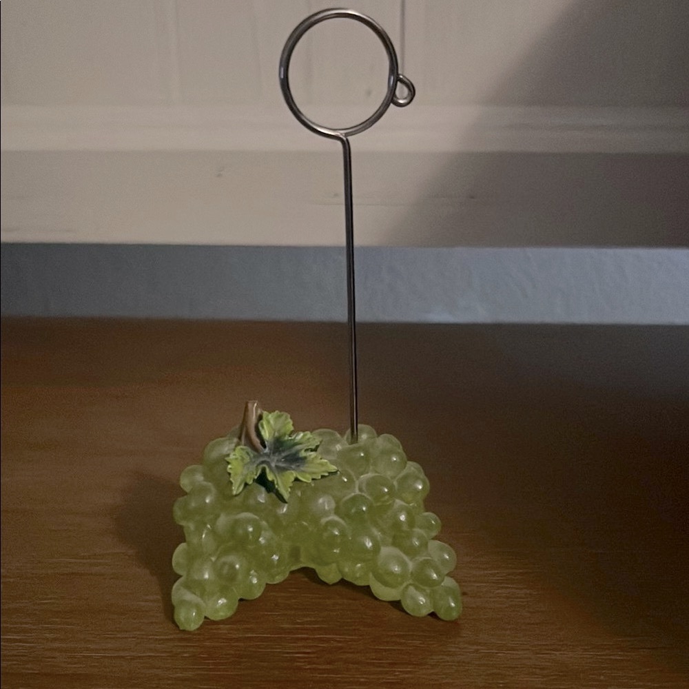Sonoma Green Grape Photo Holder